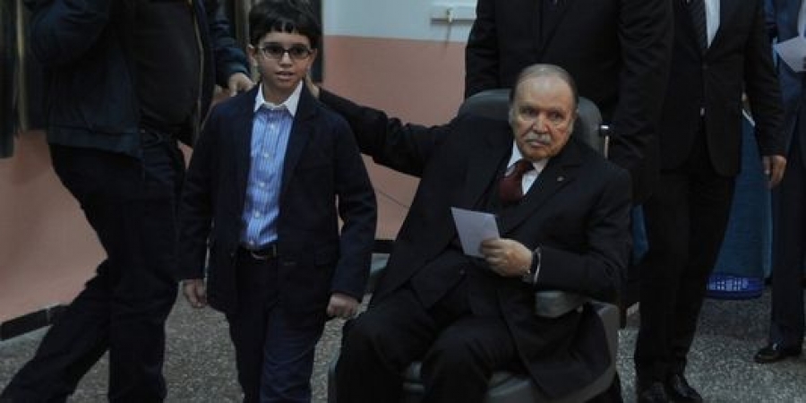Spécial Présidentielles 2014 Bouteflika réélu avec 81,53% des voix